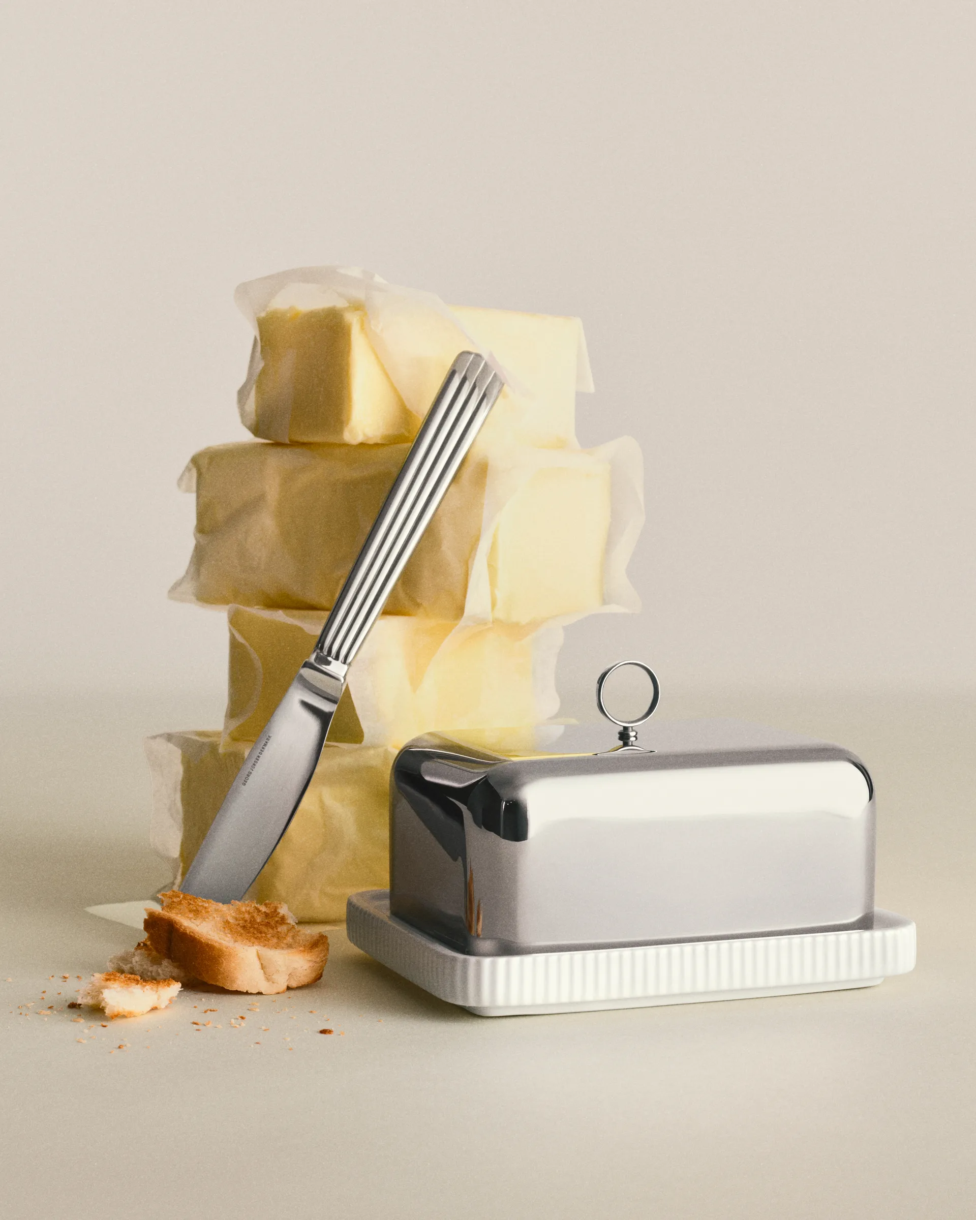 Bernadotte voiastia 11,2x14,7 cm, Ruostumaton teräs Georg Jensen