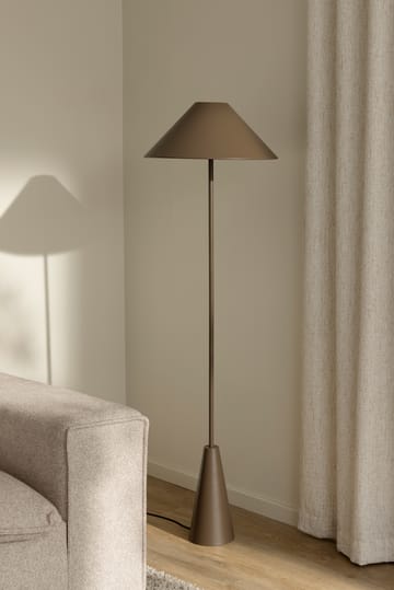 Cannes lattiavalaisin 140 cm - Mocha - Globen Lighting