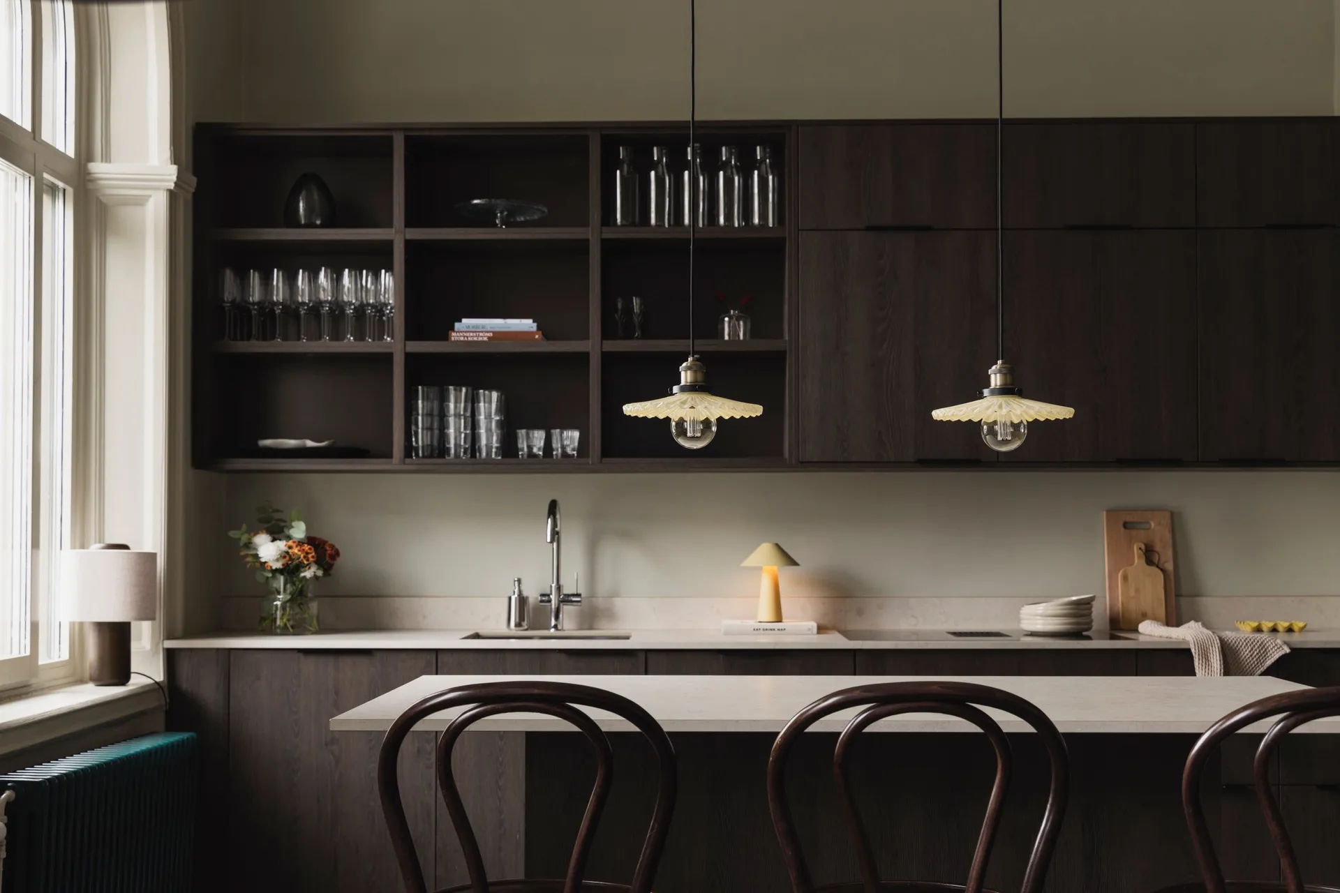 Cobbler hissivalaisin Ø 25 cm, Kreemi Globen Lighting