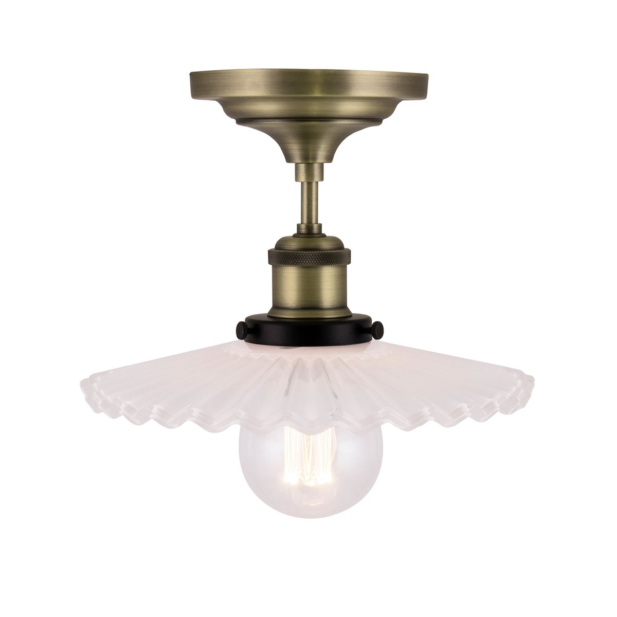 Globen Lighting Cobbler plafondi 25 cm Valkoinen | Skandinaavinen Sisustus | Plafondit | Valkoinen