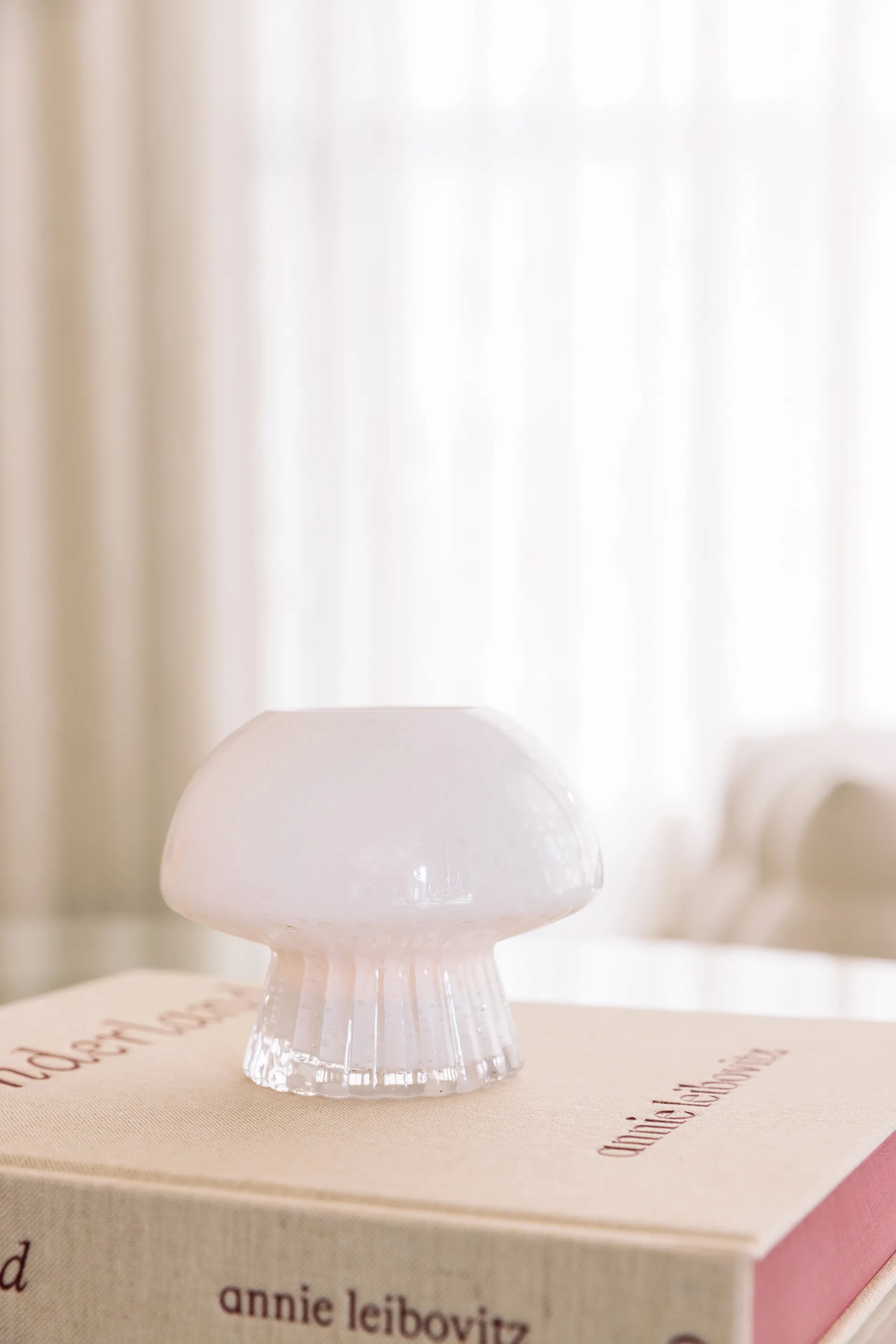 Fungo 12 tuikkukynttilälyhty Special Edition, Valkoinen Globen Lighting