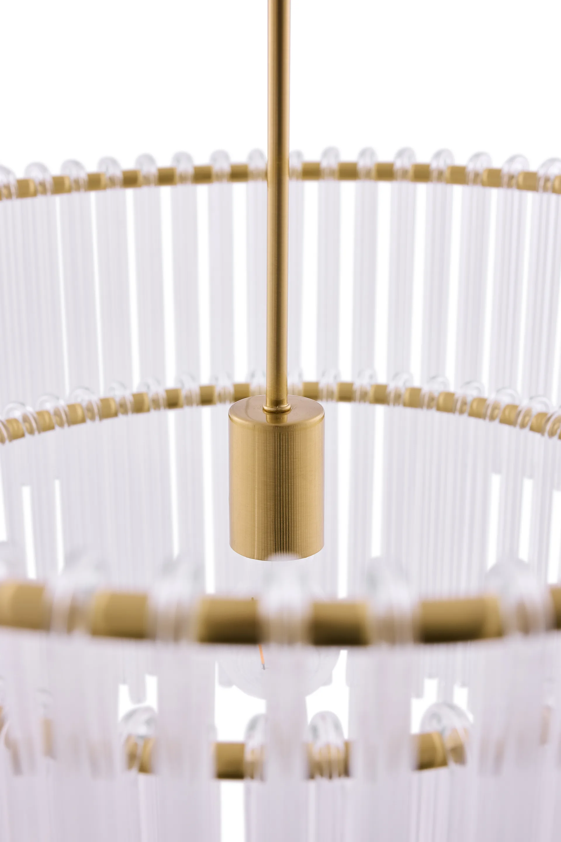 Hook 60 riippuvalaisin, Klar-harjattu messingistä Globen Lighting