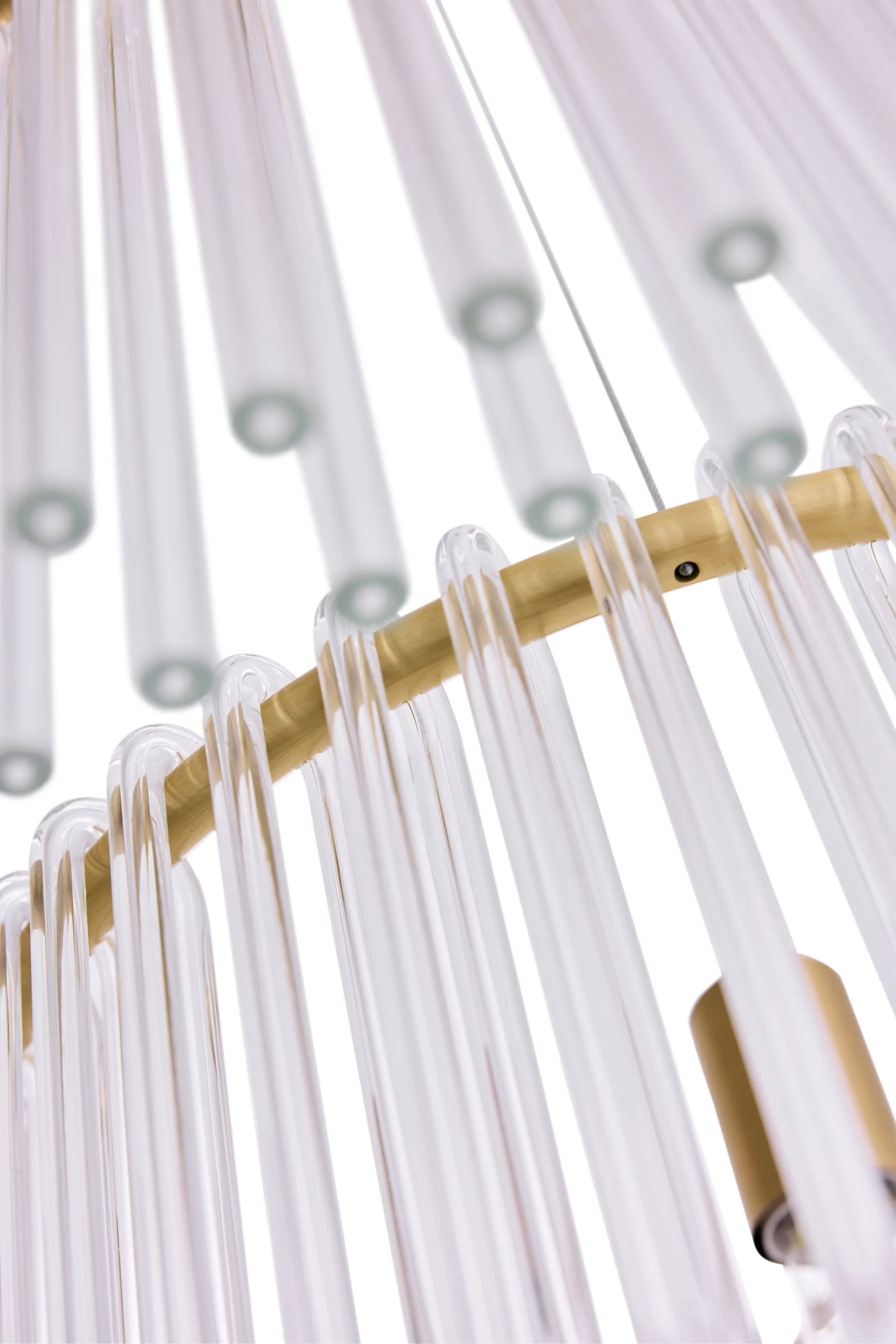 Hook 60 riippuvalaisin, Klar-harjattu messingistä Globen Lighting