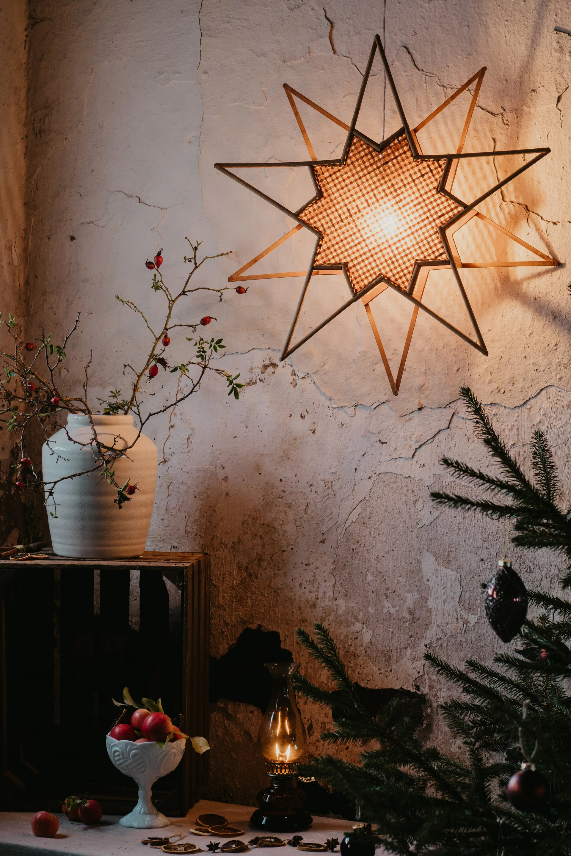 Karin adventtitähti Ø70 cm, Luonto Globen Lighting