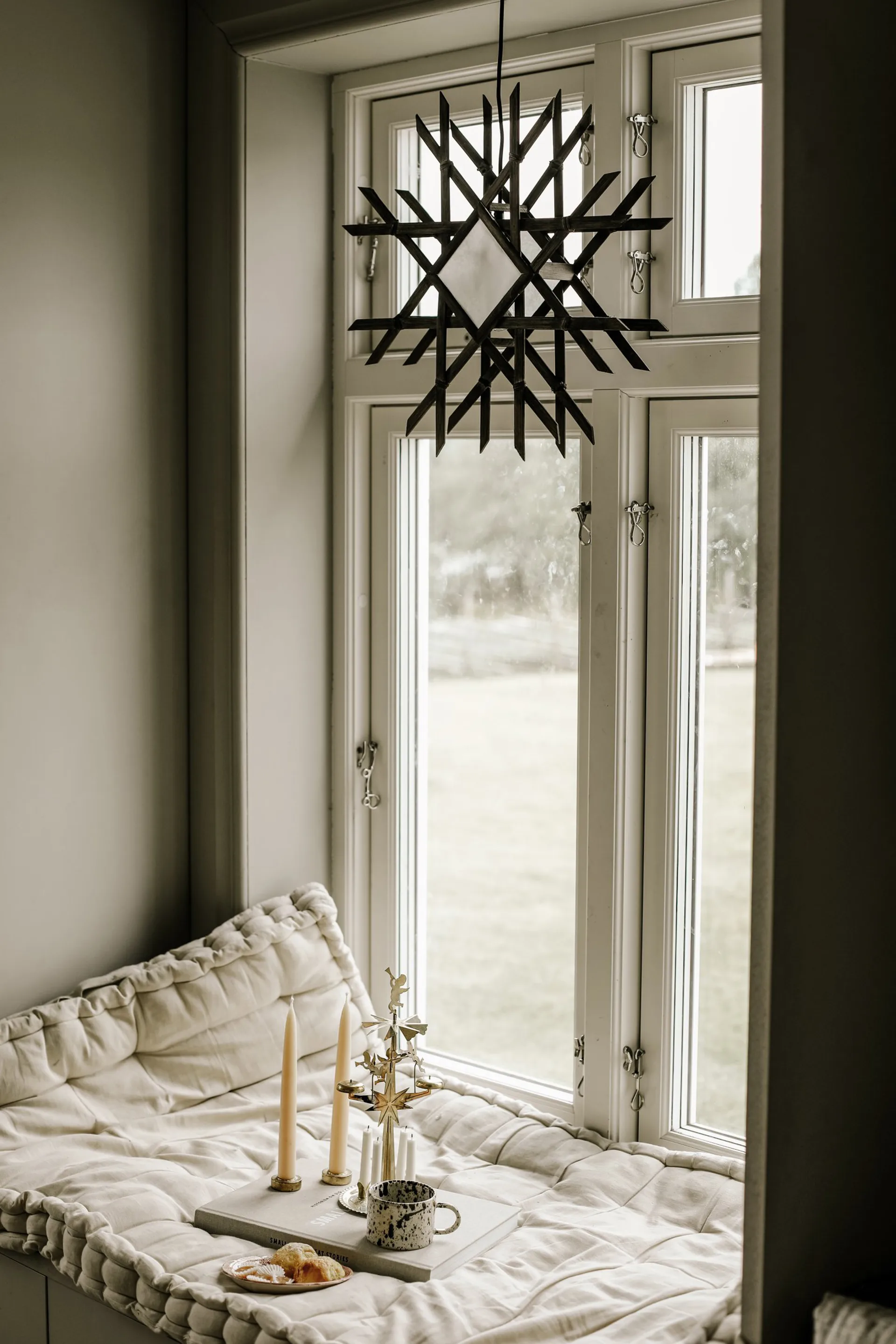 Lea 70 -joulutähti, Ruskea Globen Lighting