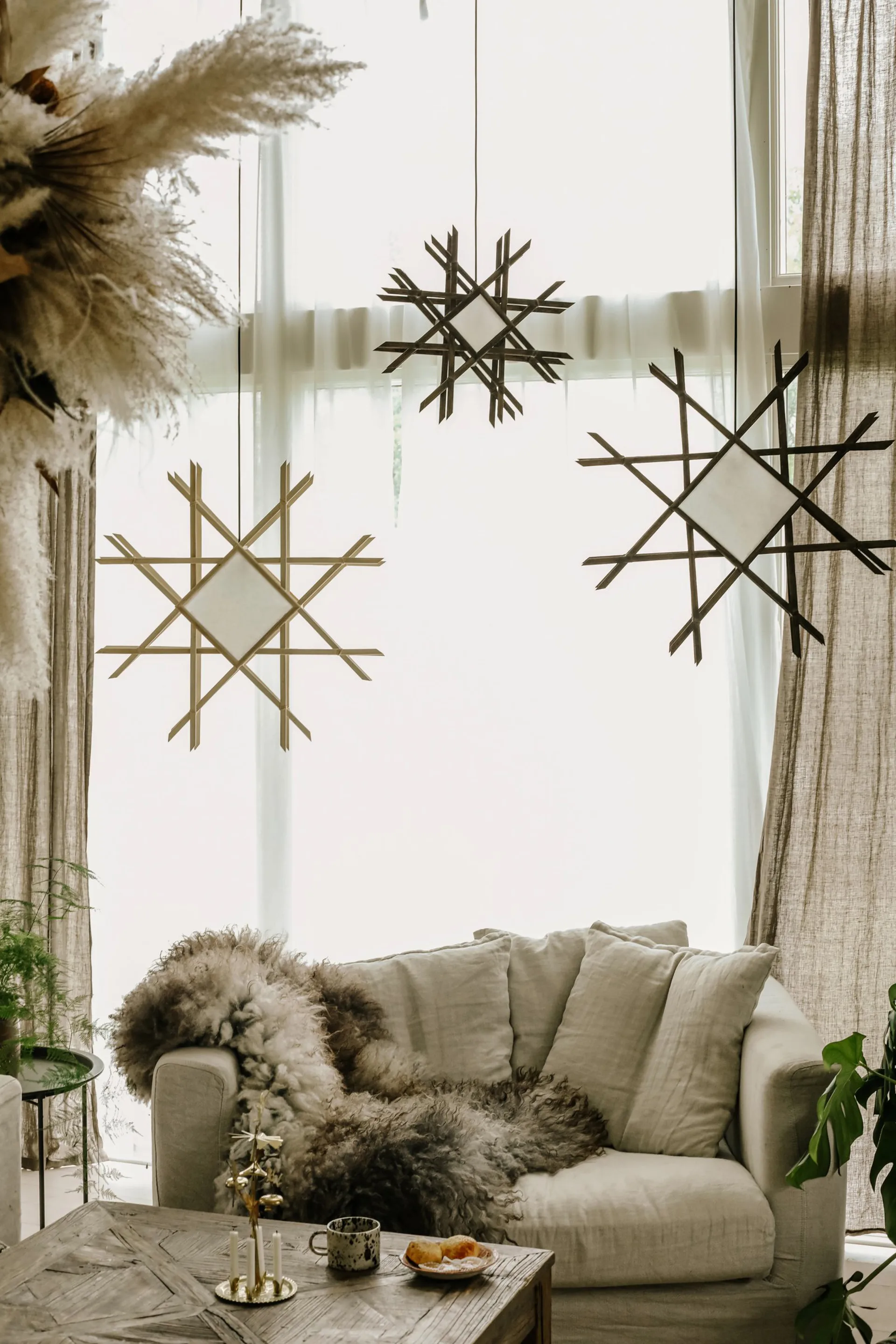 Lea 70 -joulutähti, Ruskea Globen Lighting