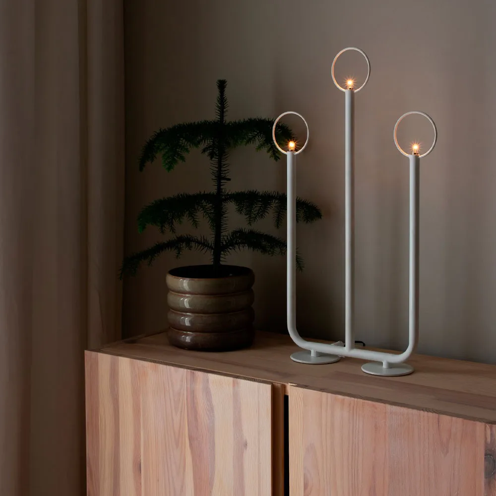 Natale 3 -adventtikynttelikkö, Valkoinen Globen Lighting