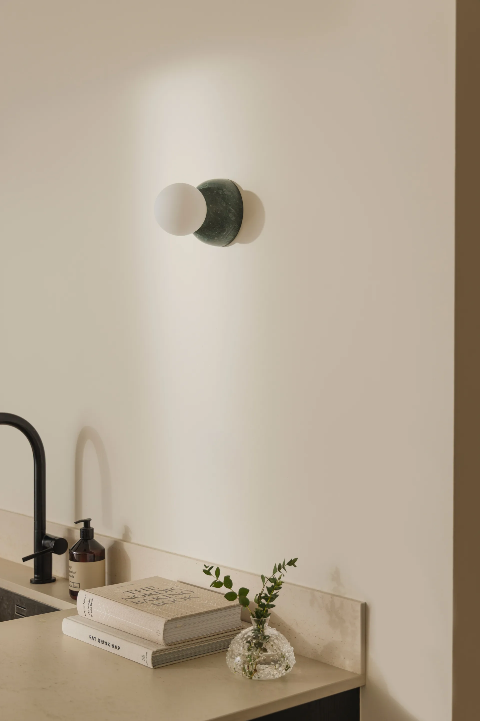 Torrano seinävalaisin/kattolamppu 13 cm, Tummanvihreä marmori Globen Lighting