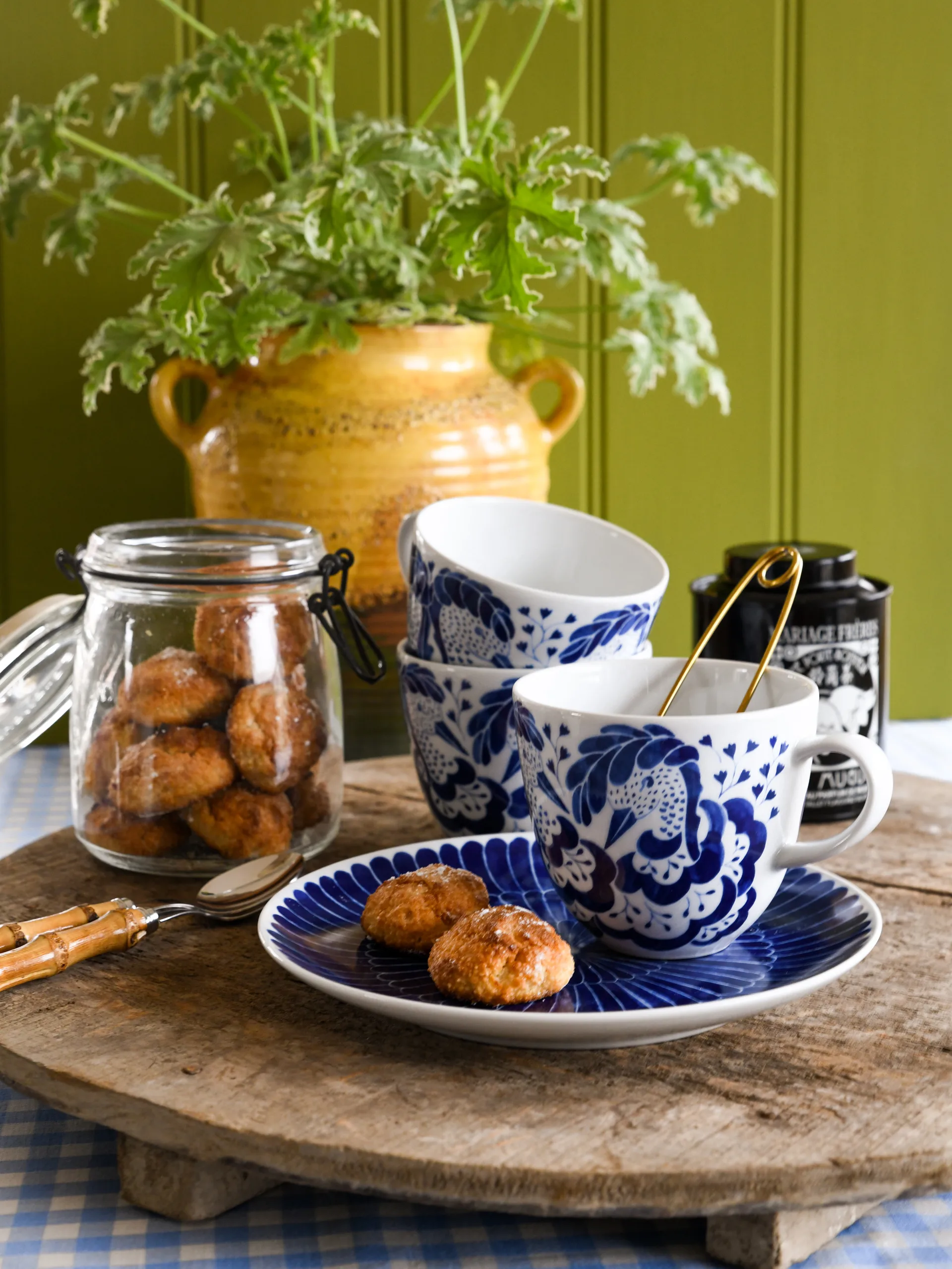 Selma juhla muki 41 cl, Sininen Götefors Porslin