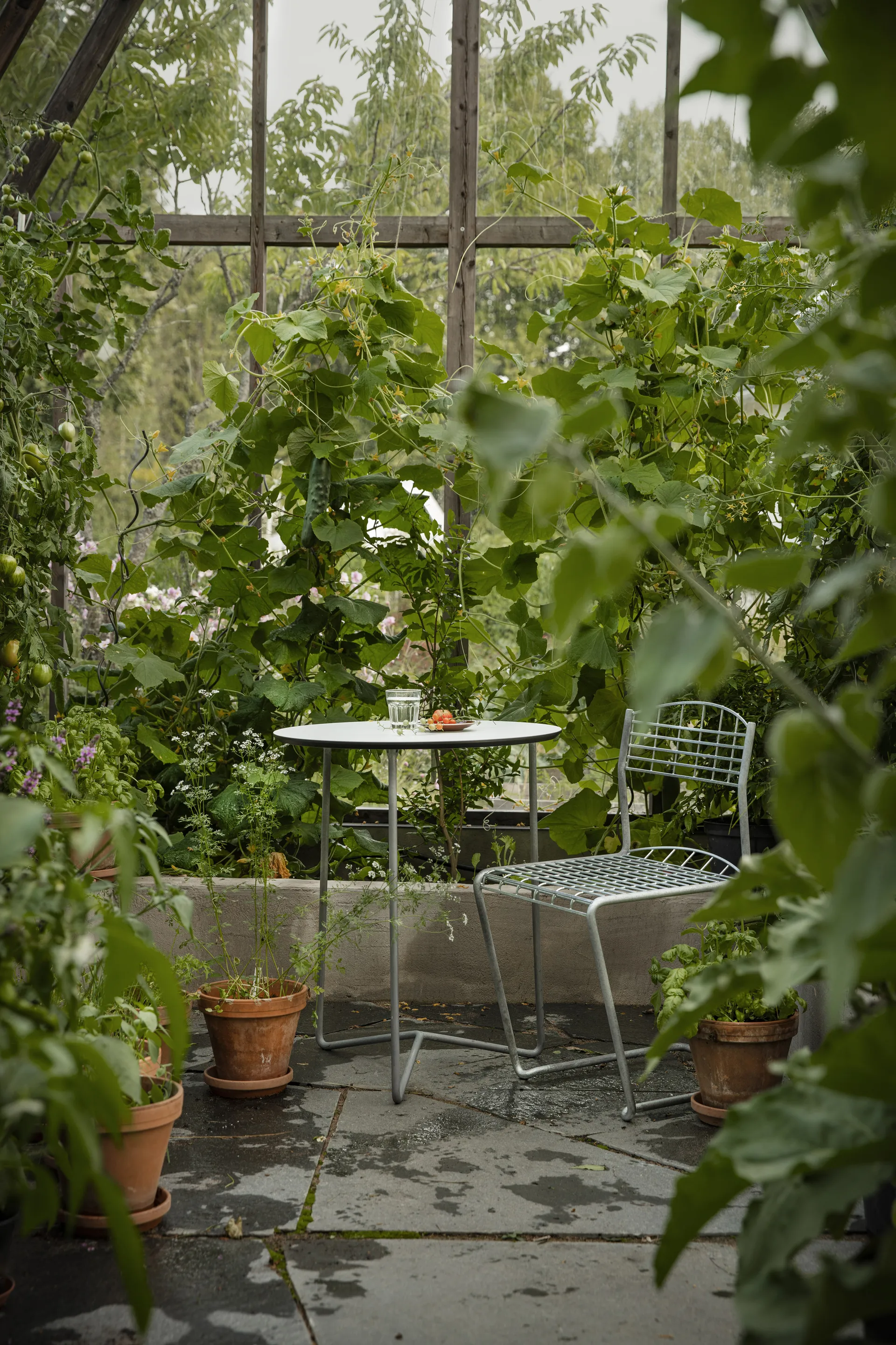 High Tech ruokailuryhmä - Ø60 cm Grythyttan Stålmöbler