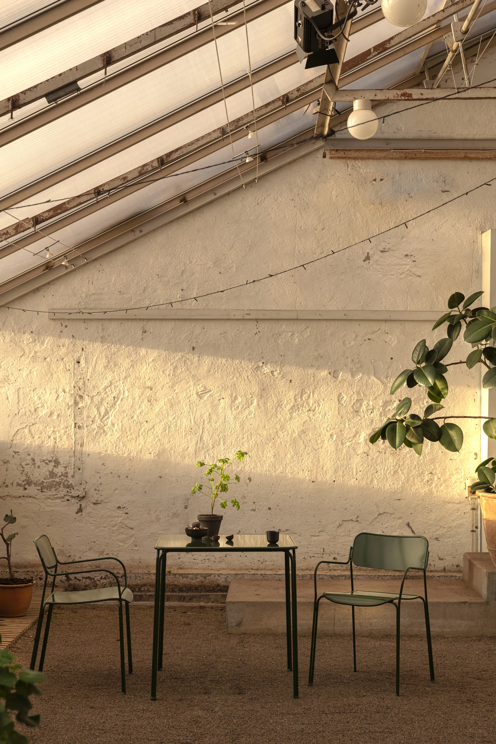 Table Libelle pöytä 70x70 cm, Vihreä Grythyttan Stålmöbler