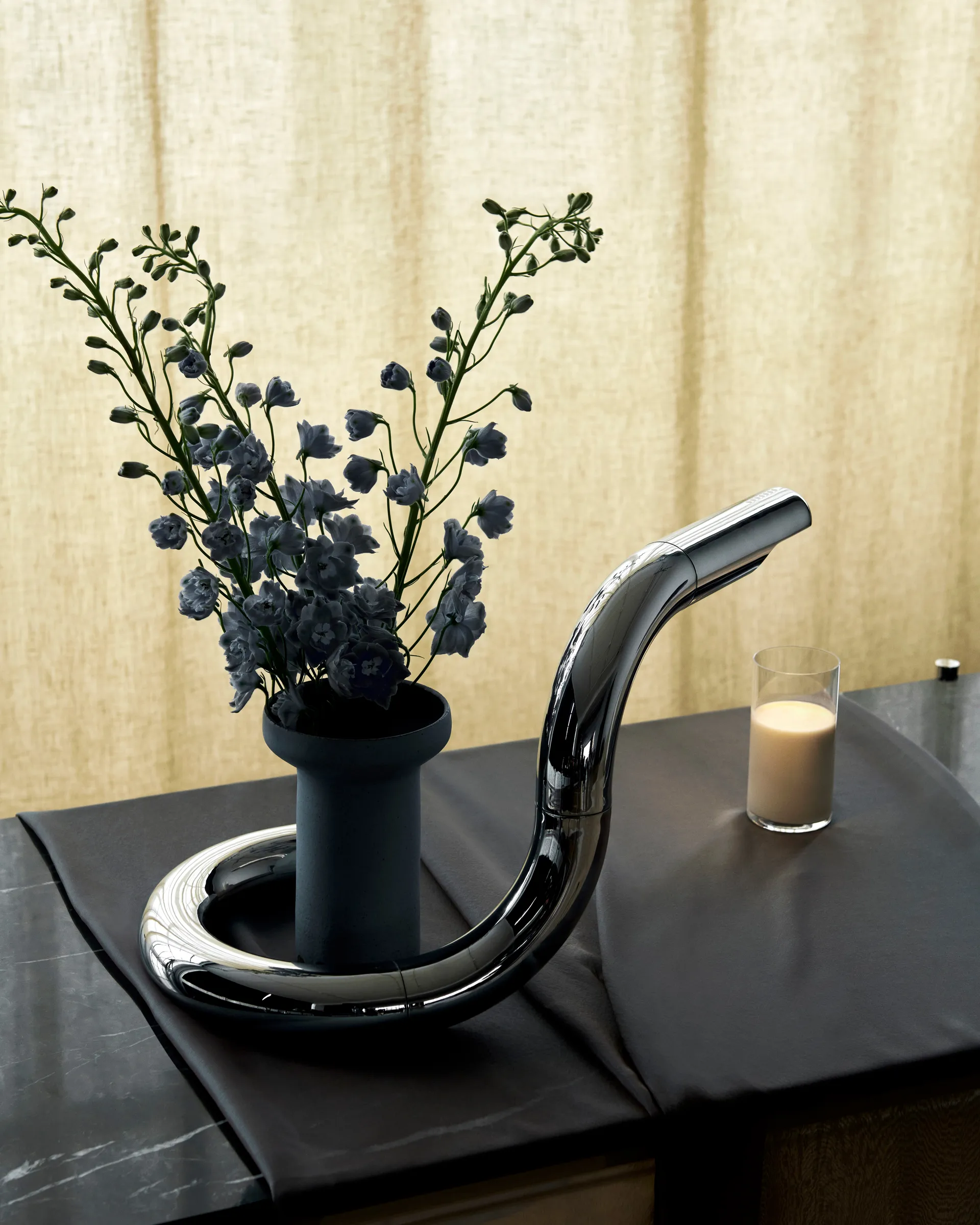 Aspide pöytävalaisin, Kromi GUBI