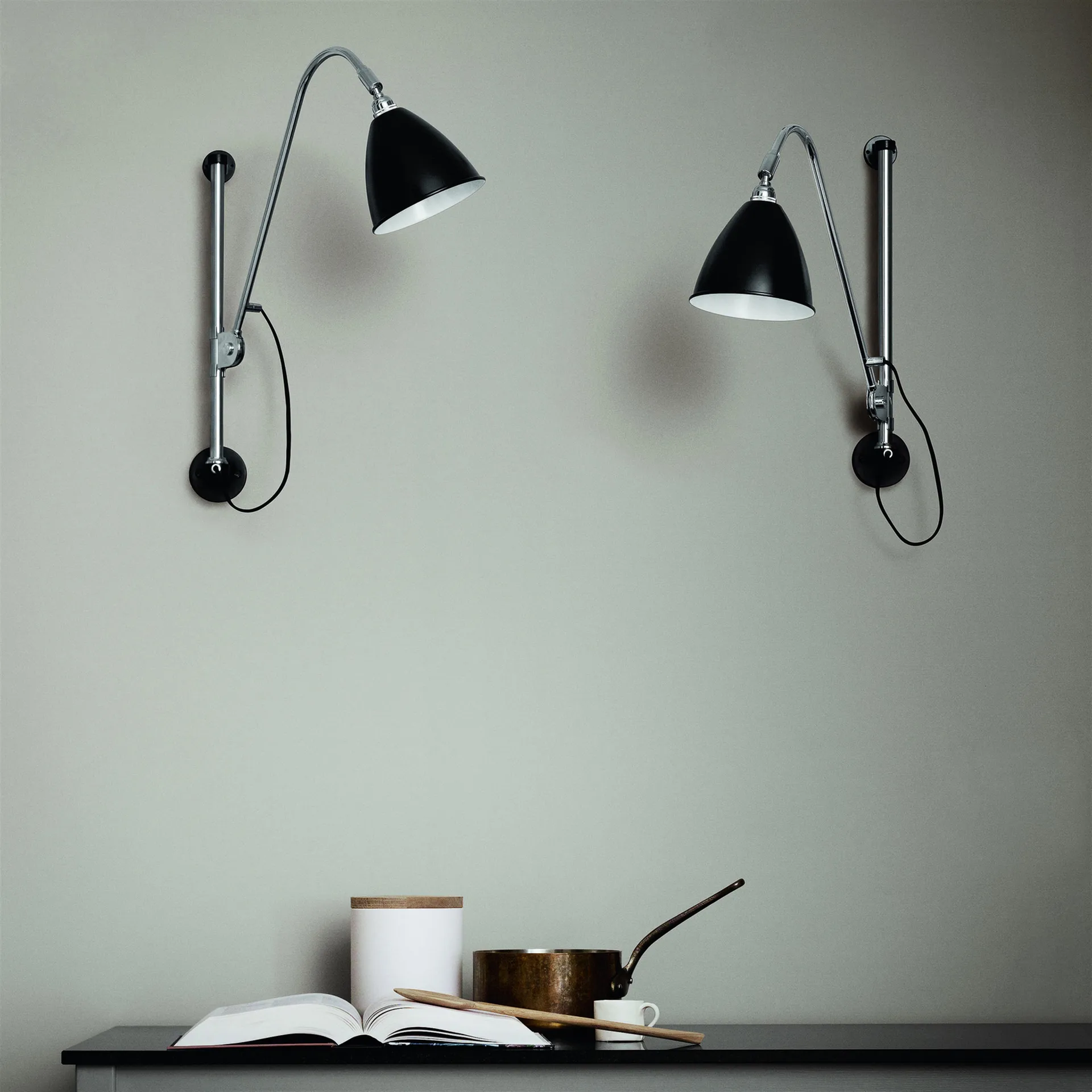 Bestlite BL5 seinävalaisin, Musta-kromi GUBI