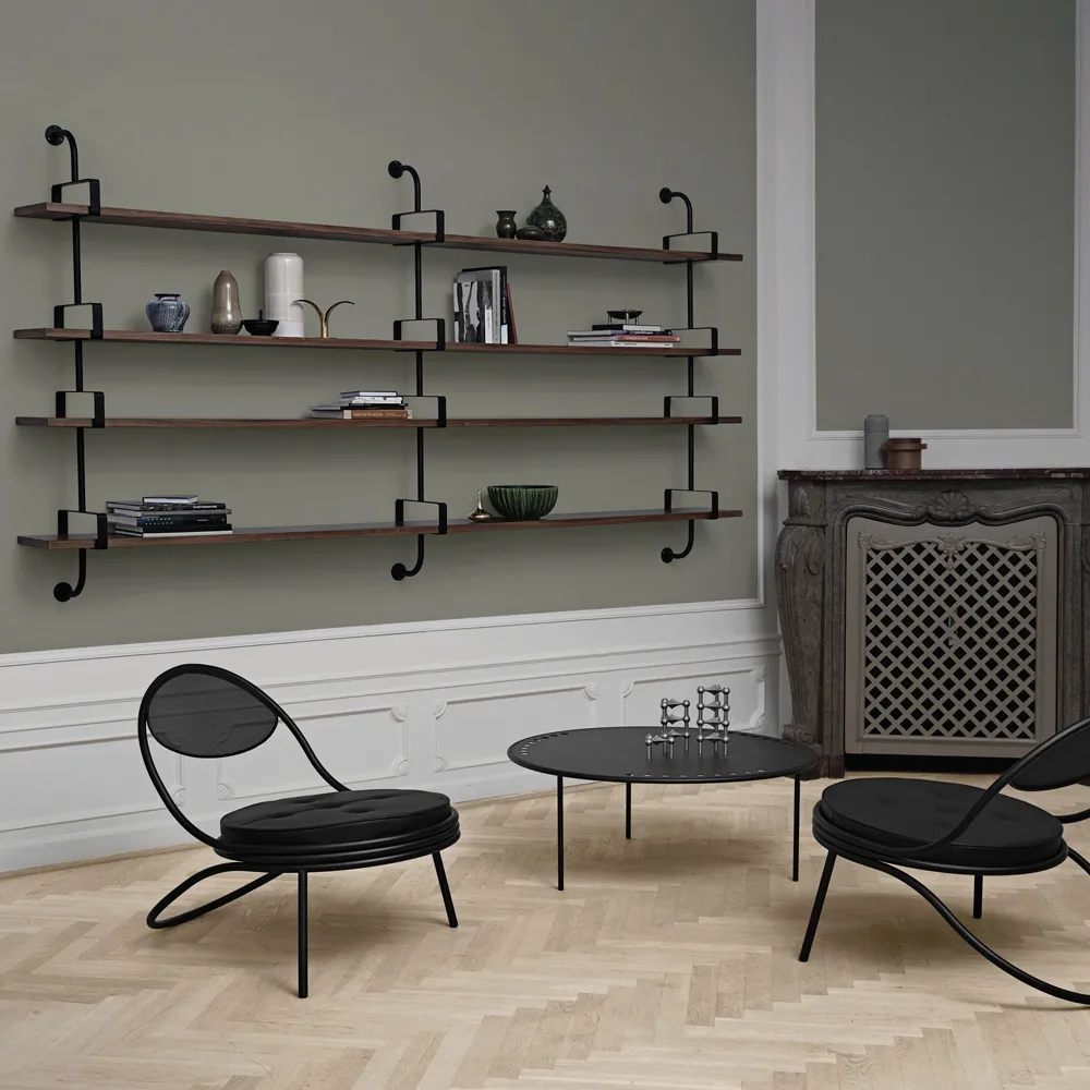 Demon seinähylly 5 tasoa, Walnut, 215 cm GUBI