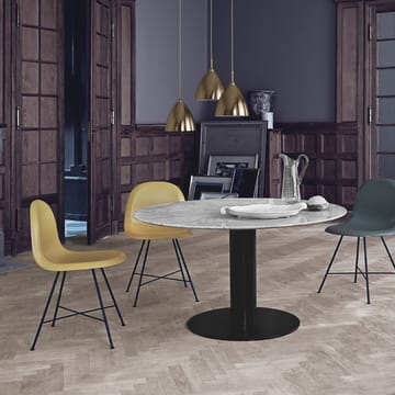 Gubi 2.0 -ruokapöytä - Marble white, ø 130, messinkirunko - GUBI