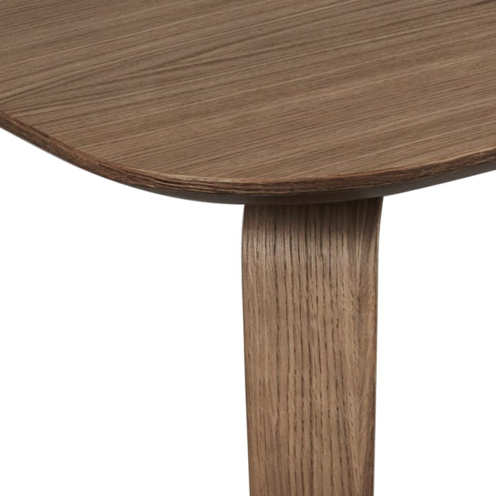 Gubi suorakulmainen ruokapöytä, Walnut GUBI