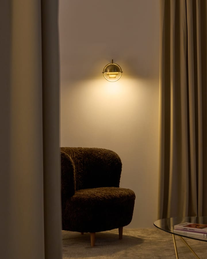 Multi-Lite seinälamppu, Messinki GUBI