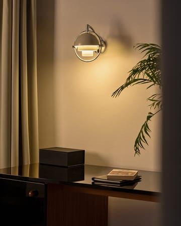 Multi-Lite seinälamppu - Valkoinen kromi - GUBI
