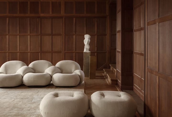 Pacha sohva 3-istuttava käsinojallinen - Karakorum 001-pearl gold - GUBI