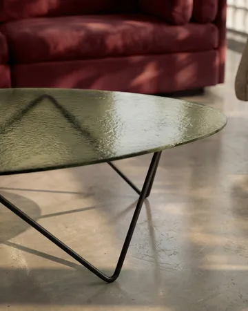 Pedrera sohvapöytä - Musta semimatta‑rakenne lasi kirkas - GUBI