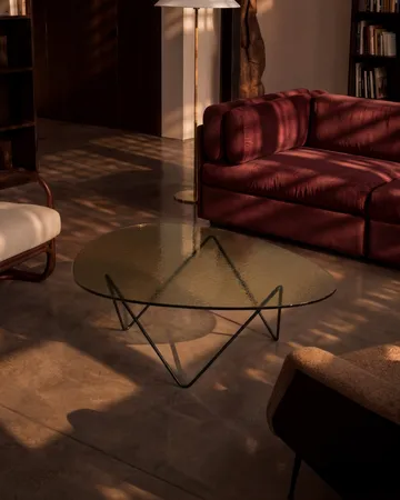 Pedrera sohvapöytä - Musta semimatta‑rakenne lasi kirkas - GUBI