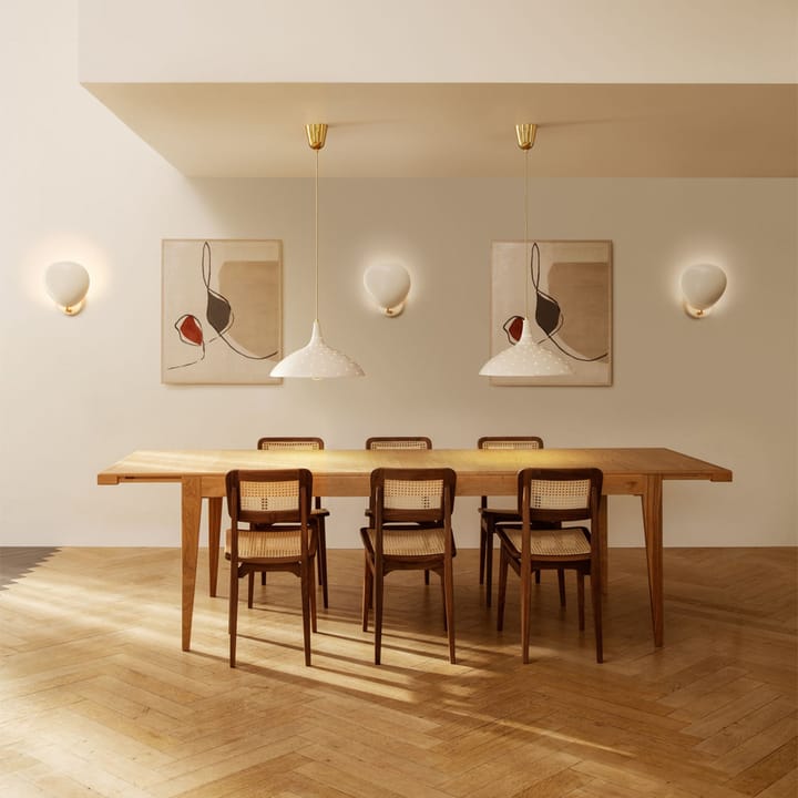 S-table ruokapöytä, American walnut, extendable GUBI