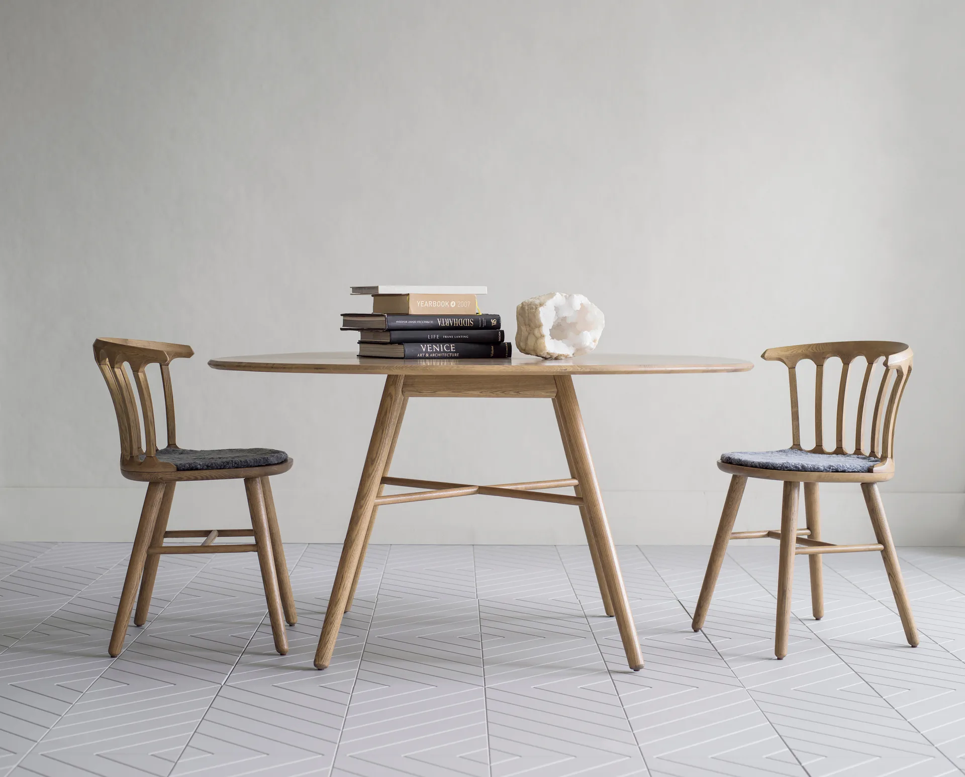 San Marco -pöytä Ø140 cm, Tammi öljytty Hans K