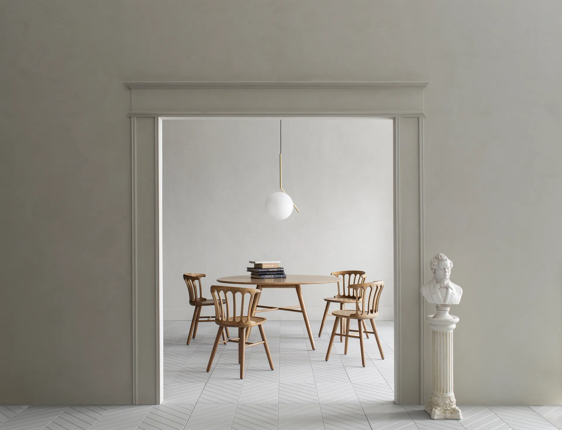 San Marco -pöytä Ø140 cm, Tammi öljytty Hans K