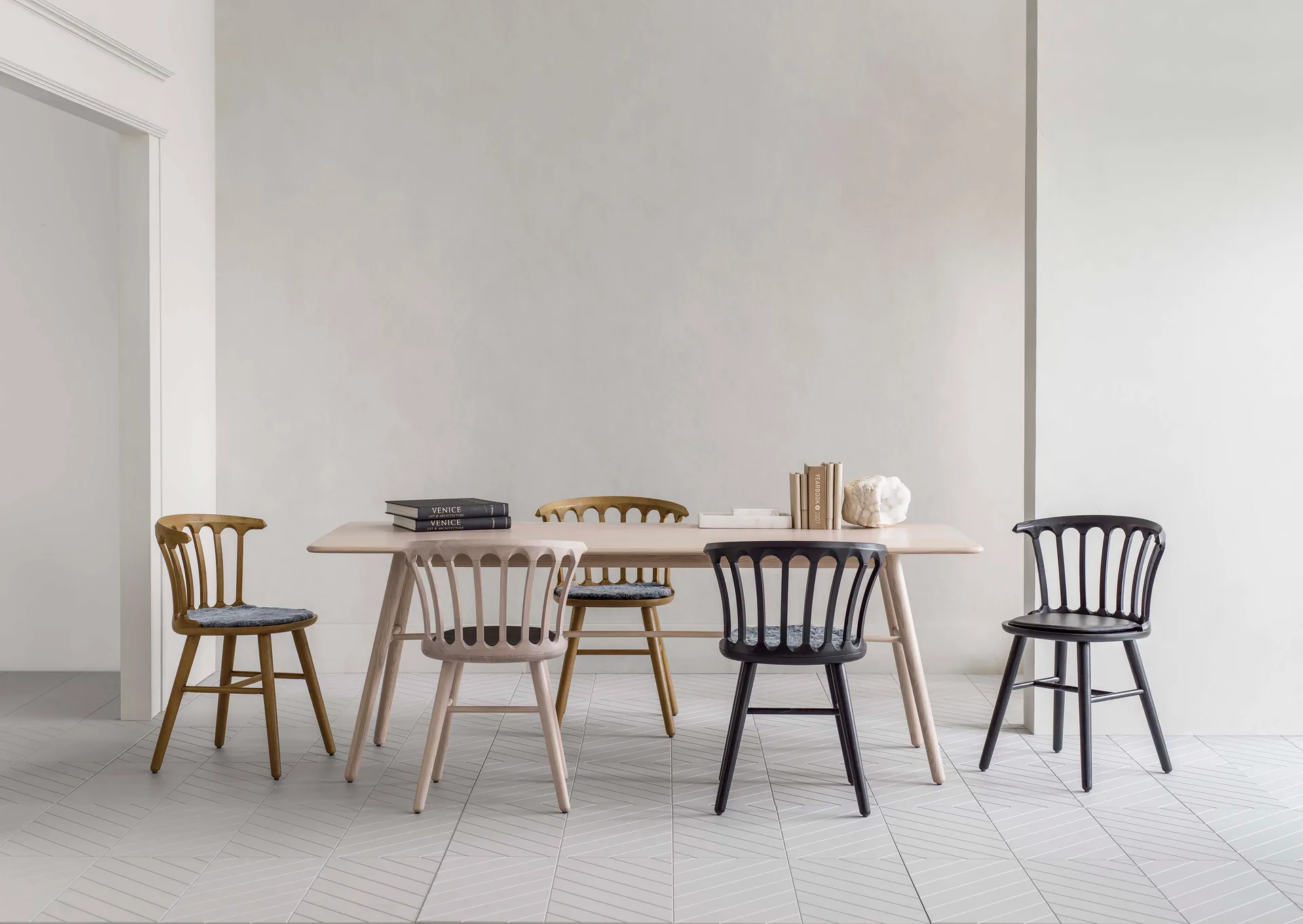 San Marco -tuoli, Tammi öljytty Hans K