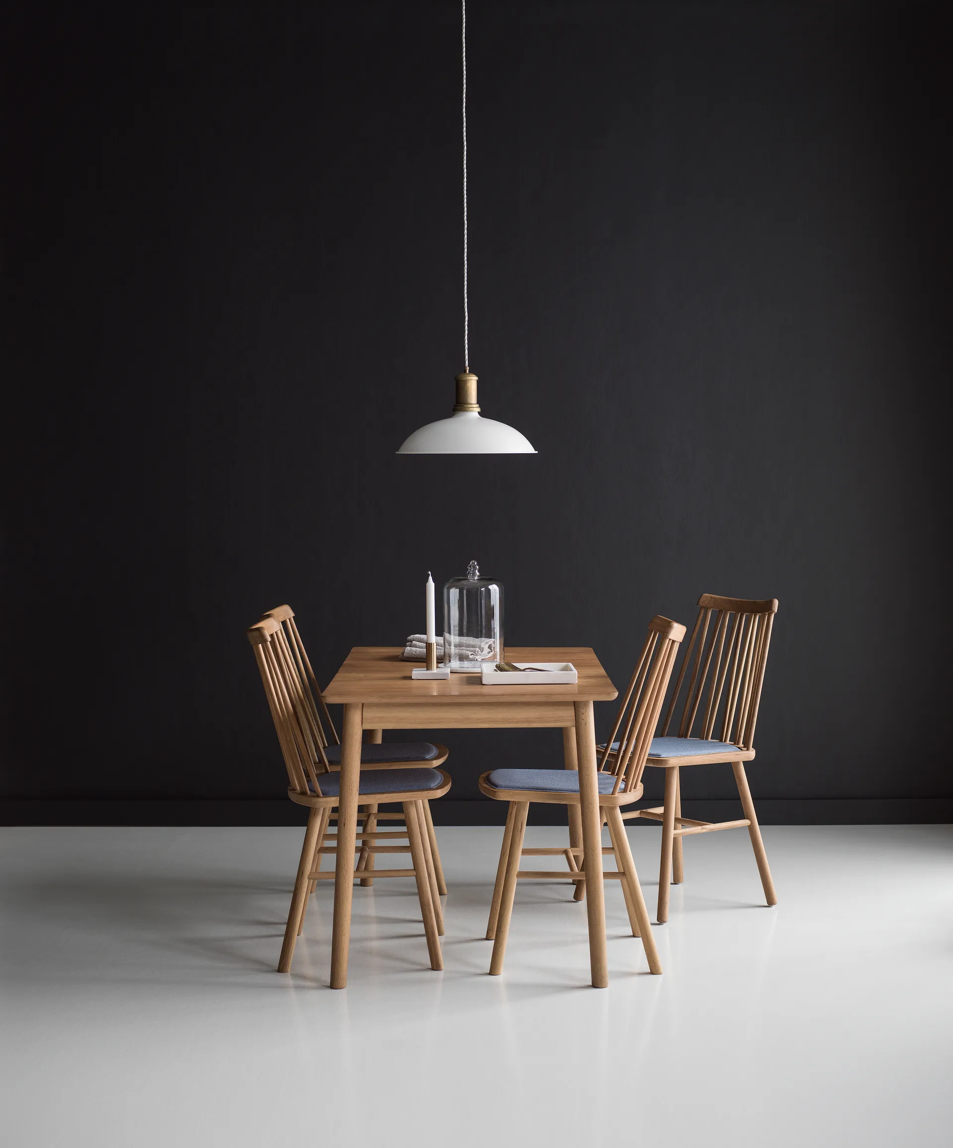 ZigZag Tuoli, Tammi käsittelemätön Hans K