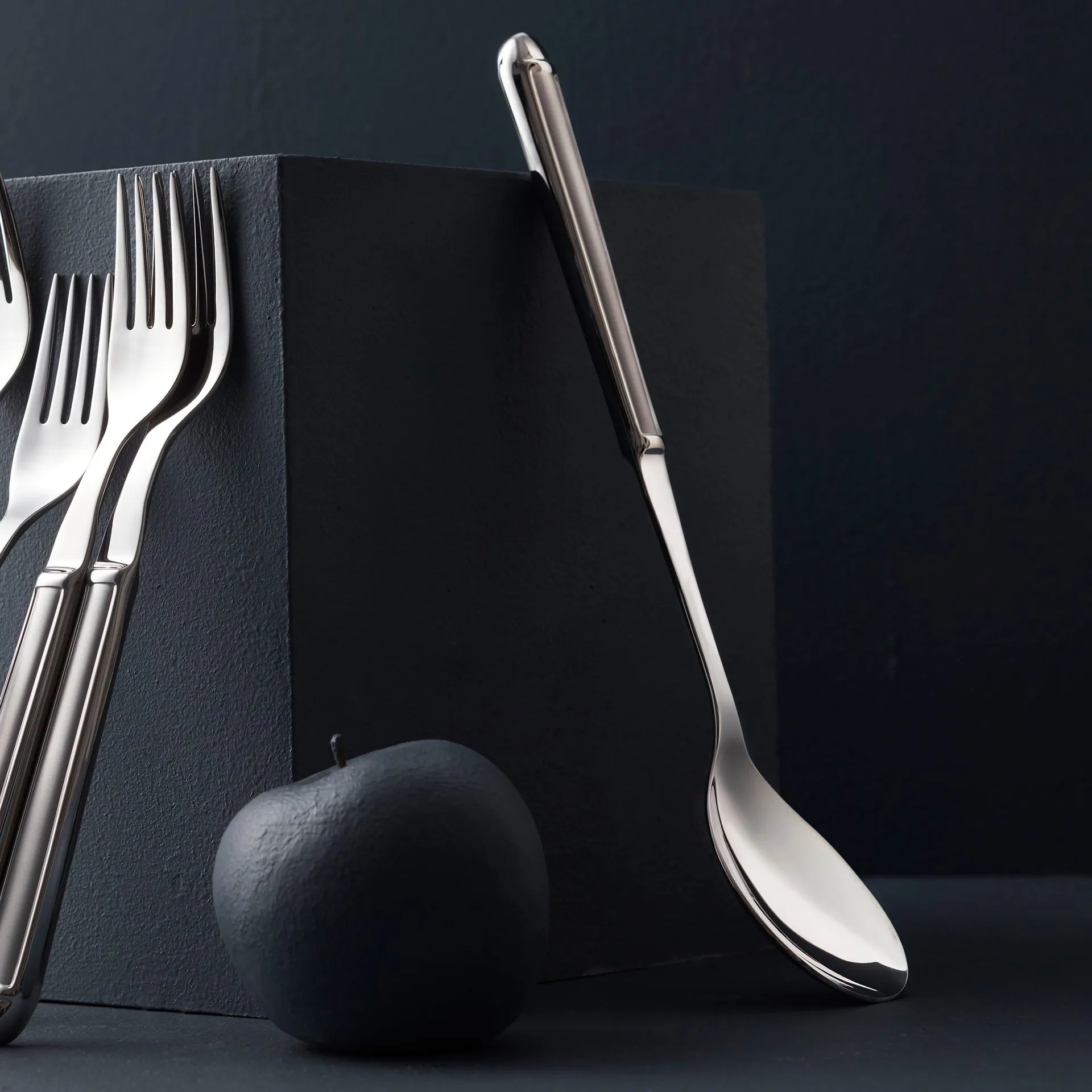 Nora tarjoilusetti 2 osaa, 2 osaa Hardanger Bestikk