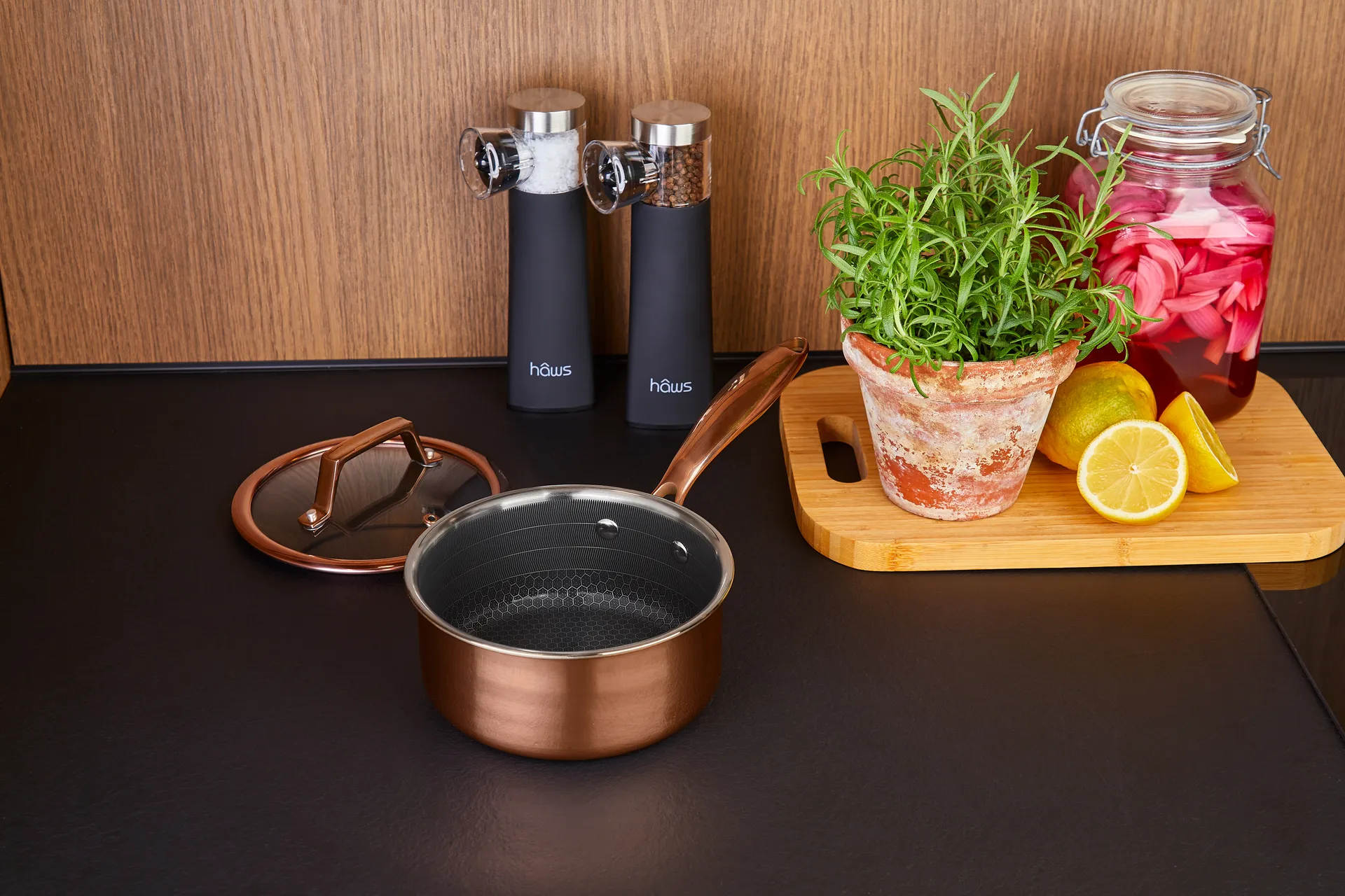 Hâws Santo kattila kannella hybridipinnoite 1,5 L, Ruusu-kulta Hâws