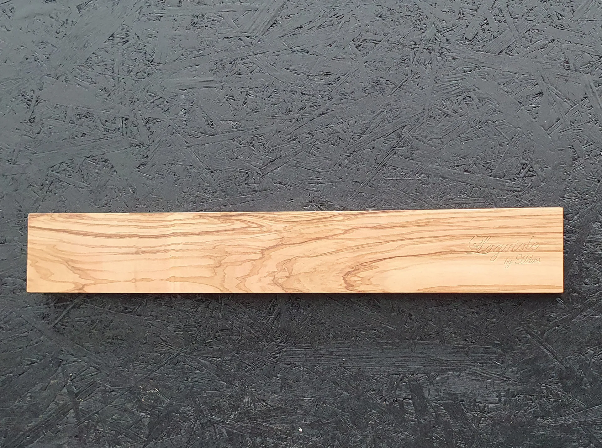 Laguiole By Hâws magneettipidike 40x6 cm, oliivi Hâws