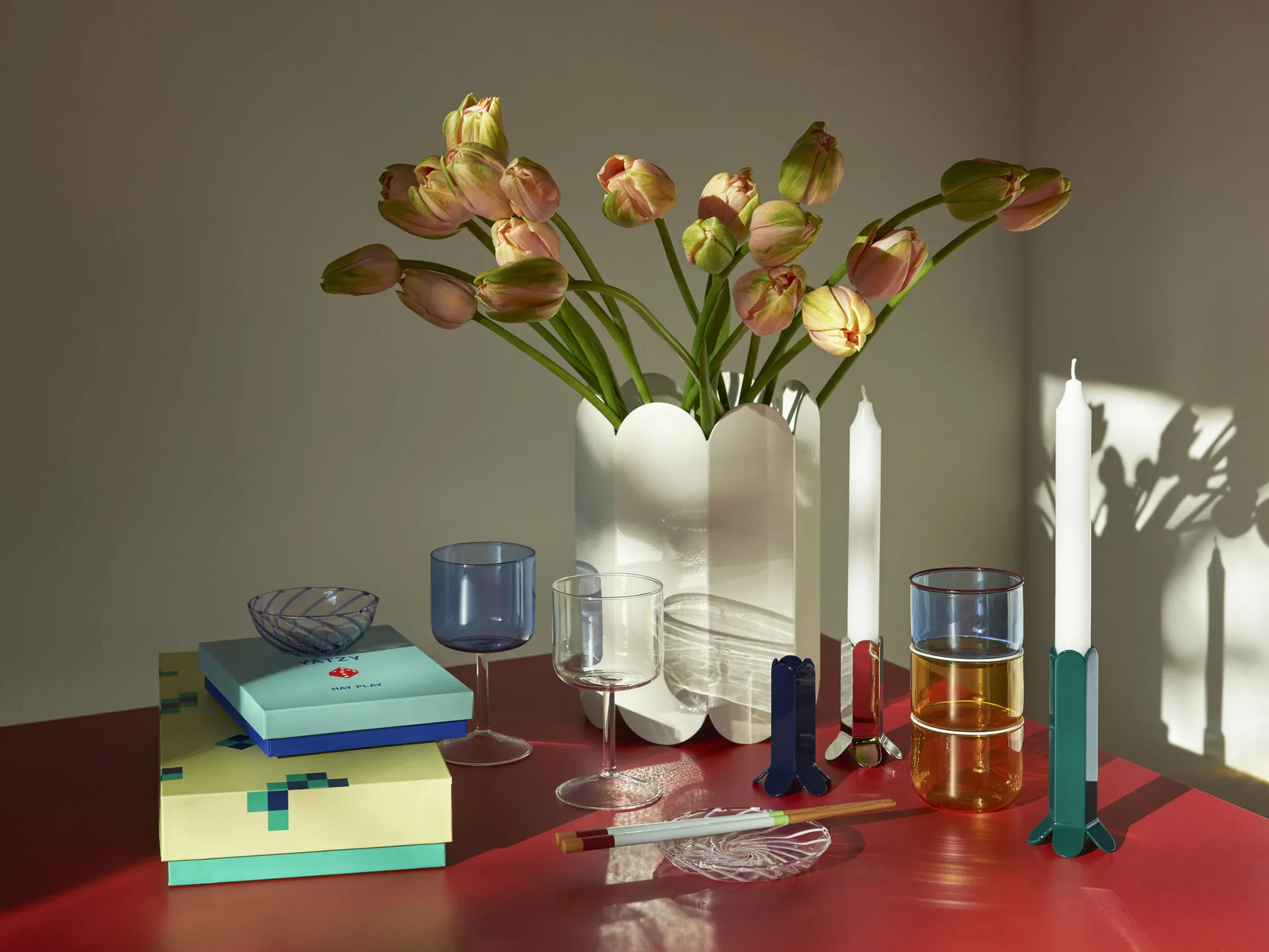 Arcs maljakko 25 cm, White HAY