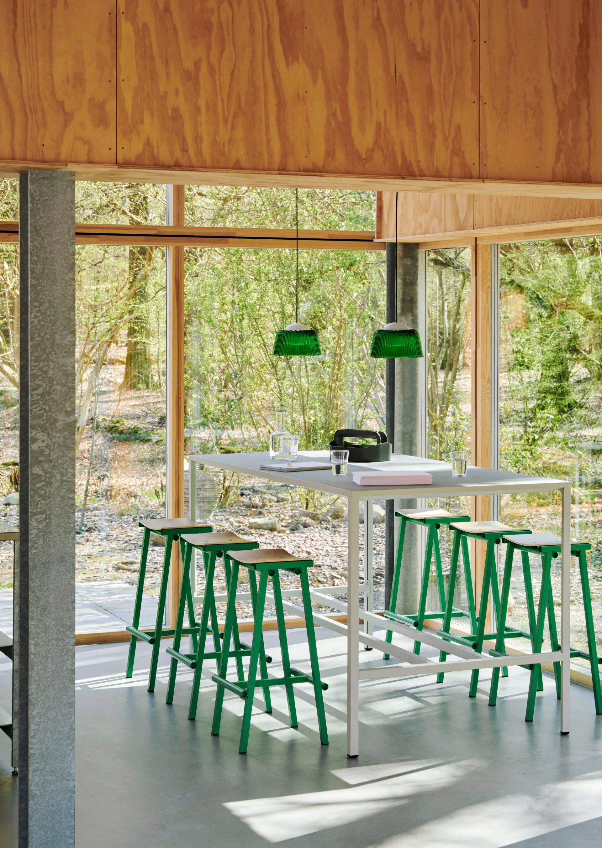 Brim Bottle riippuvalaisin Ø24,5 cm, Green glass HAY