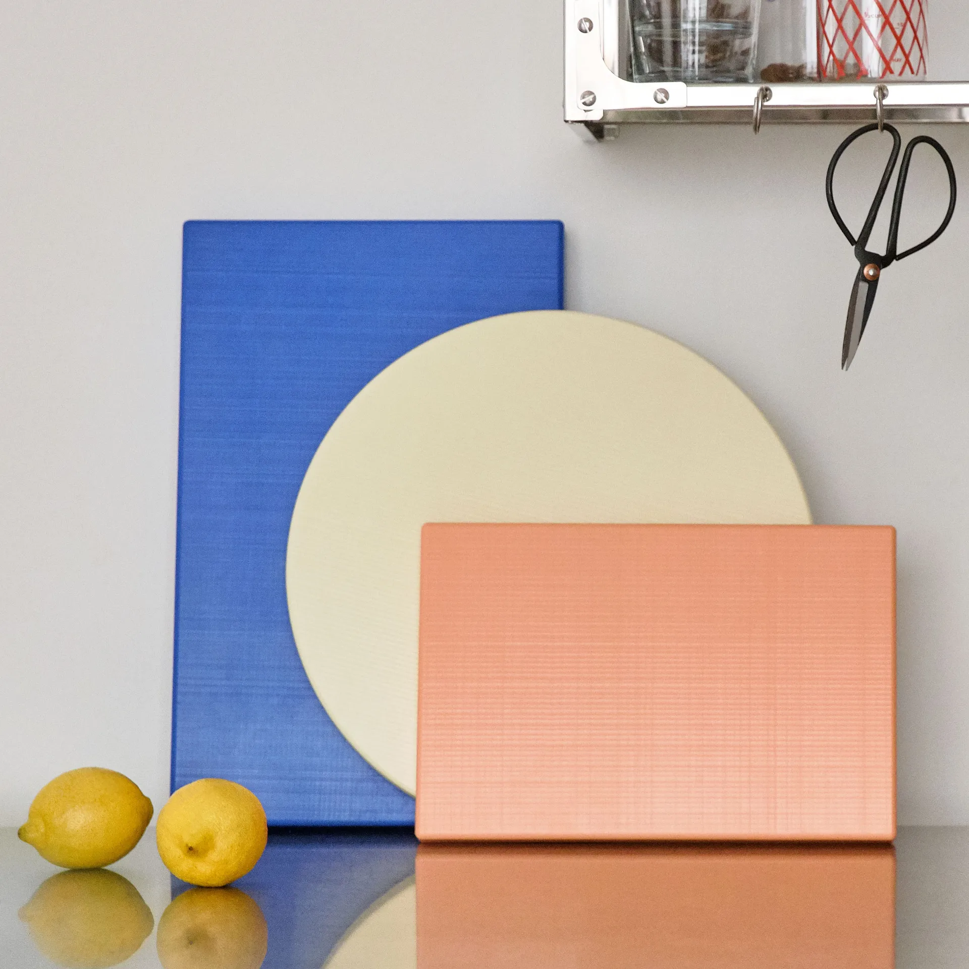 Chopping Board -leikkuulauta L Ø 34 cm, Off-white HAY