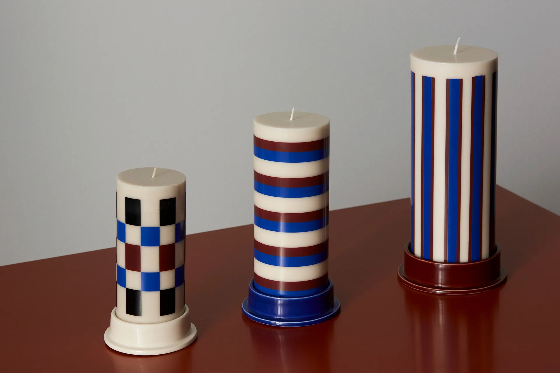 Column Candle -pöytäkynttilä large 25 cm, Off white-brown-blue HAY