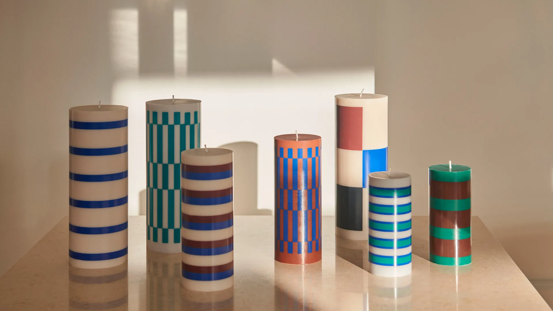 Column Candle -pöytäkynttilä medium 20 cm, Brown-blue HAY