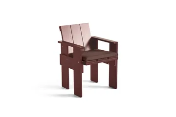 Crate Dining Chair käsinojallinen tuoli - Iron red - HAY