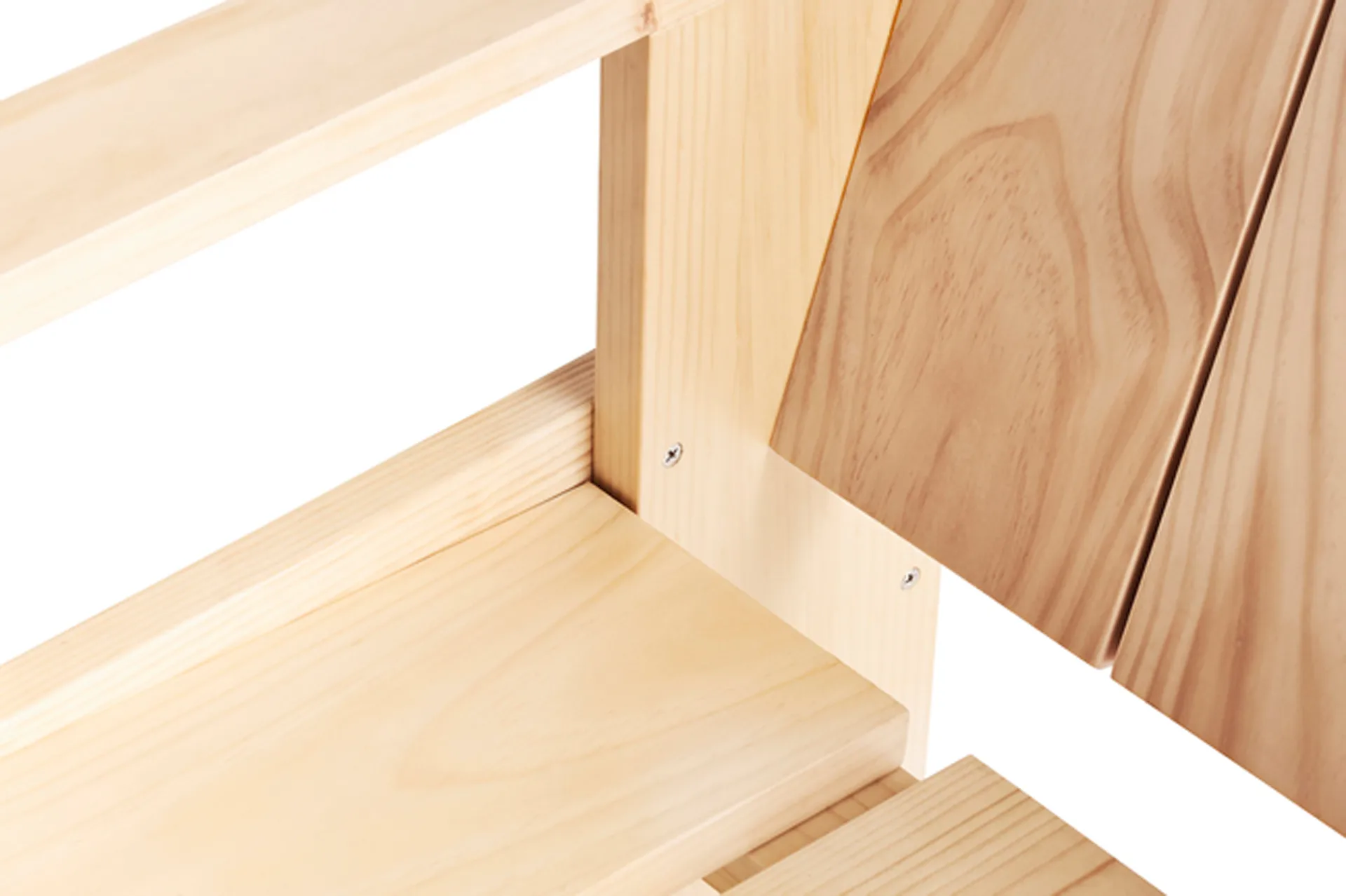 Crate Dining Chair käsinojallinen tuoli, Water-based lacquered pinewood HAY