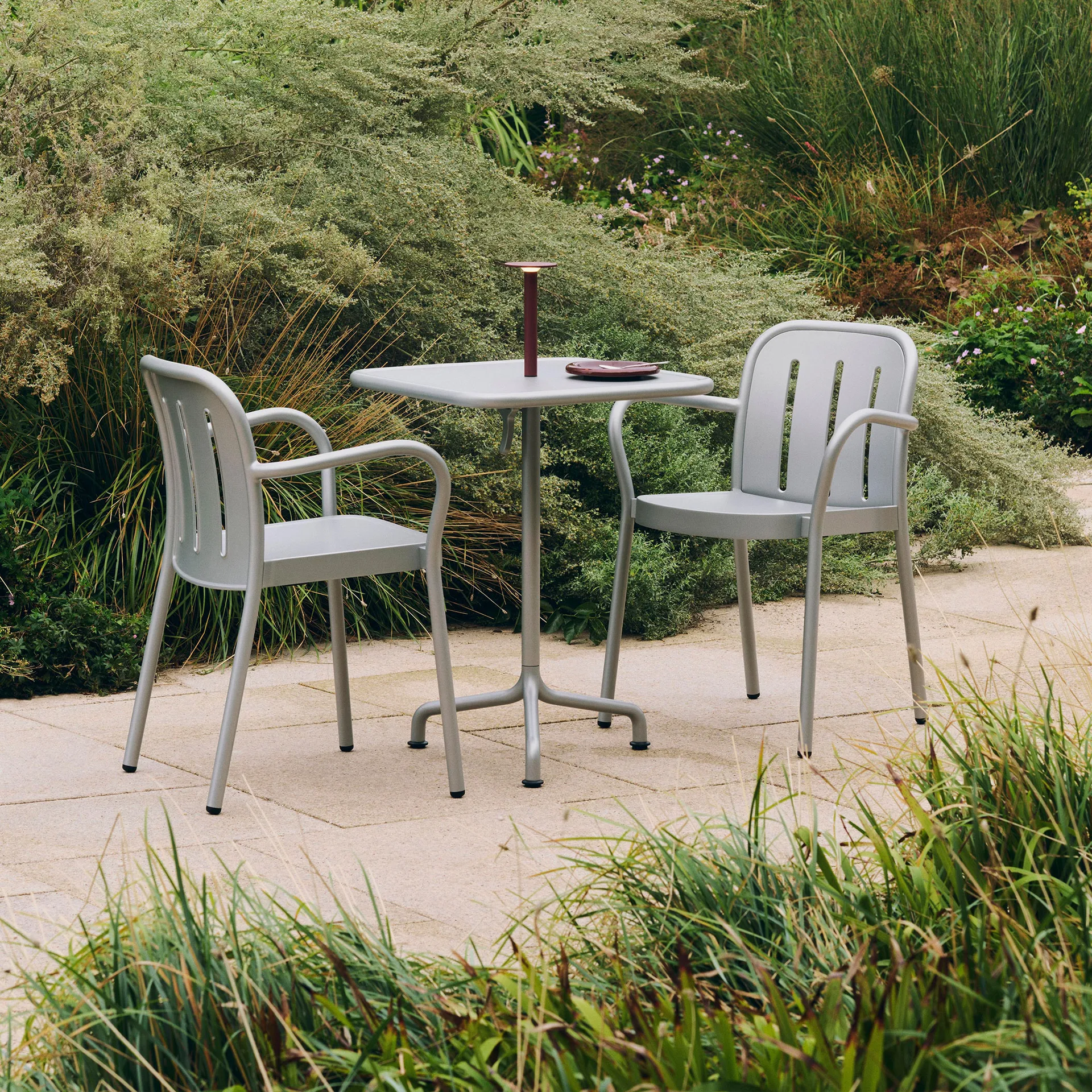 Deville käsinojatuoli, Hopeanharmaa HAY