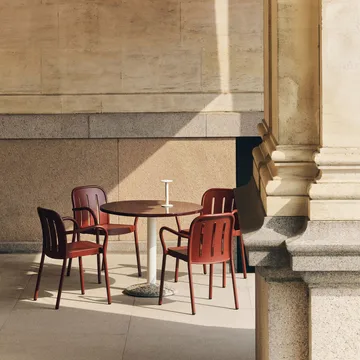 Deville käsinojatuoli - Rauta punainen - HAY