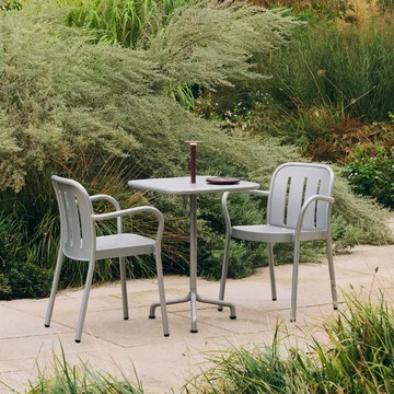 Deville pöytä - hopeanharmaa, 60x70x74 cm - HAY