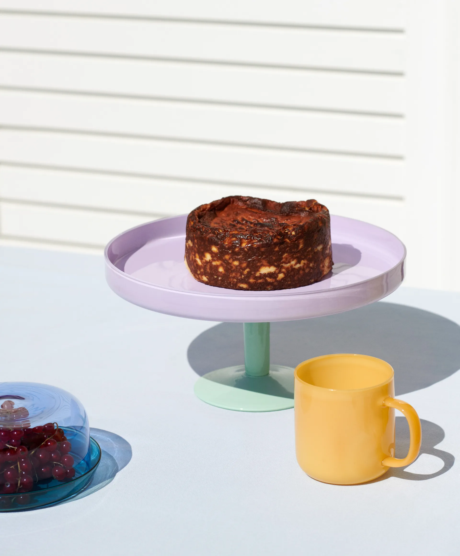 Display jalallinen kakkulautanen Ø 26,5 cm, Rosa-mint HAY