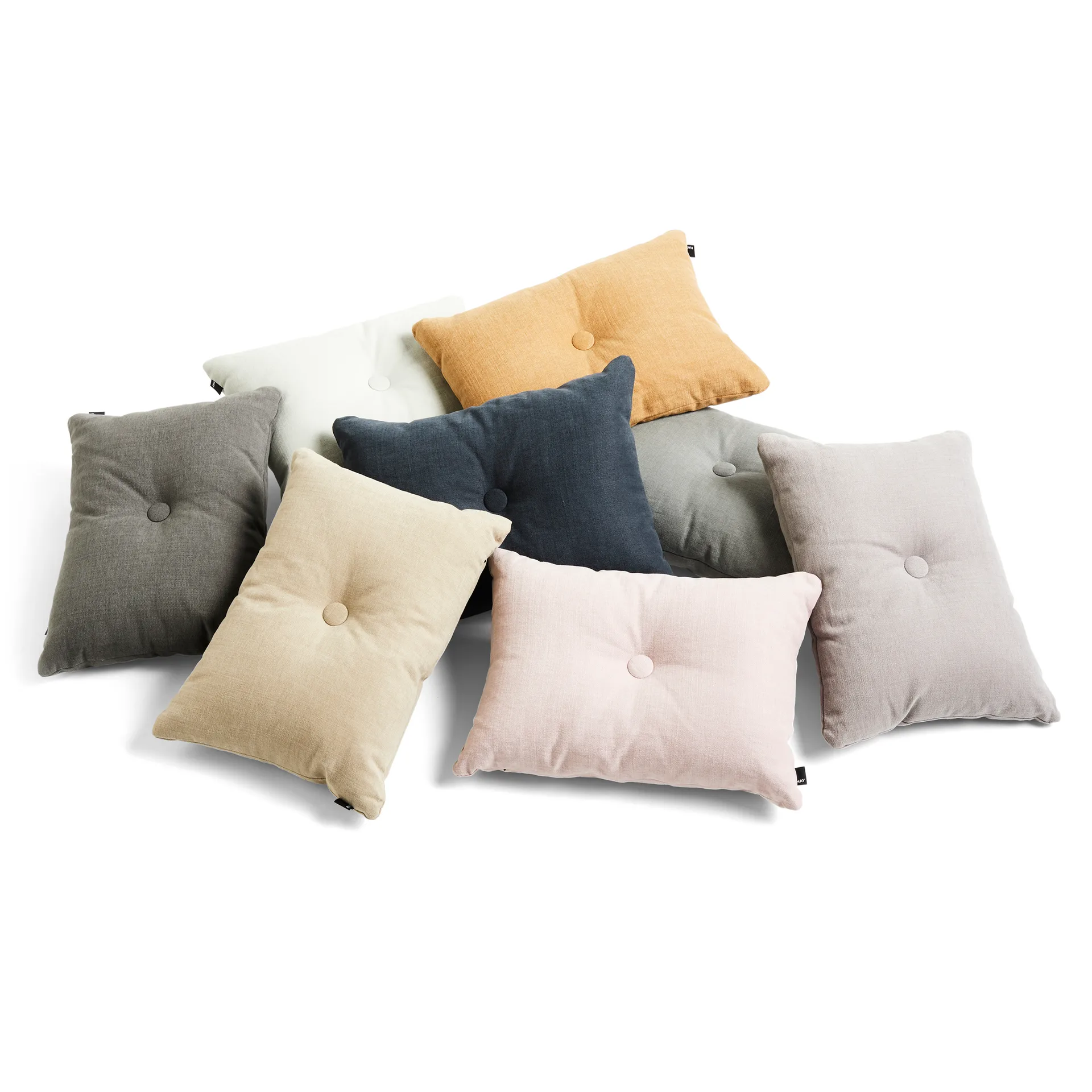Dot Cushion Tint 1 Dot tyyny 45x60 cm, Beige HAY