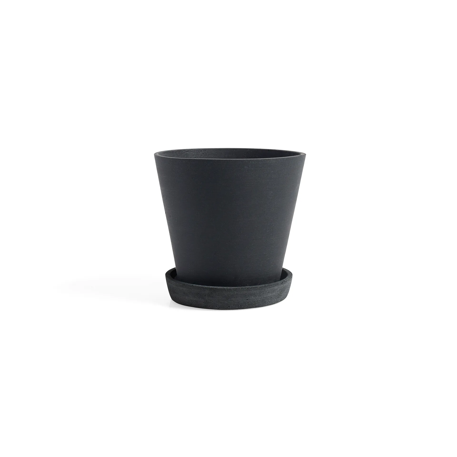 HAY Flowerpot with saucer -ruukku S Ø11 cm, Musta HAY