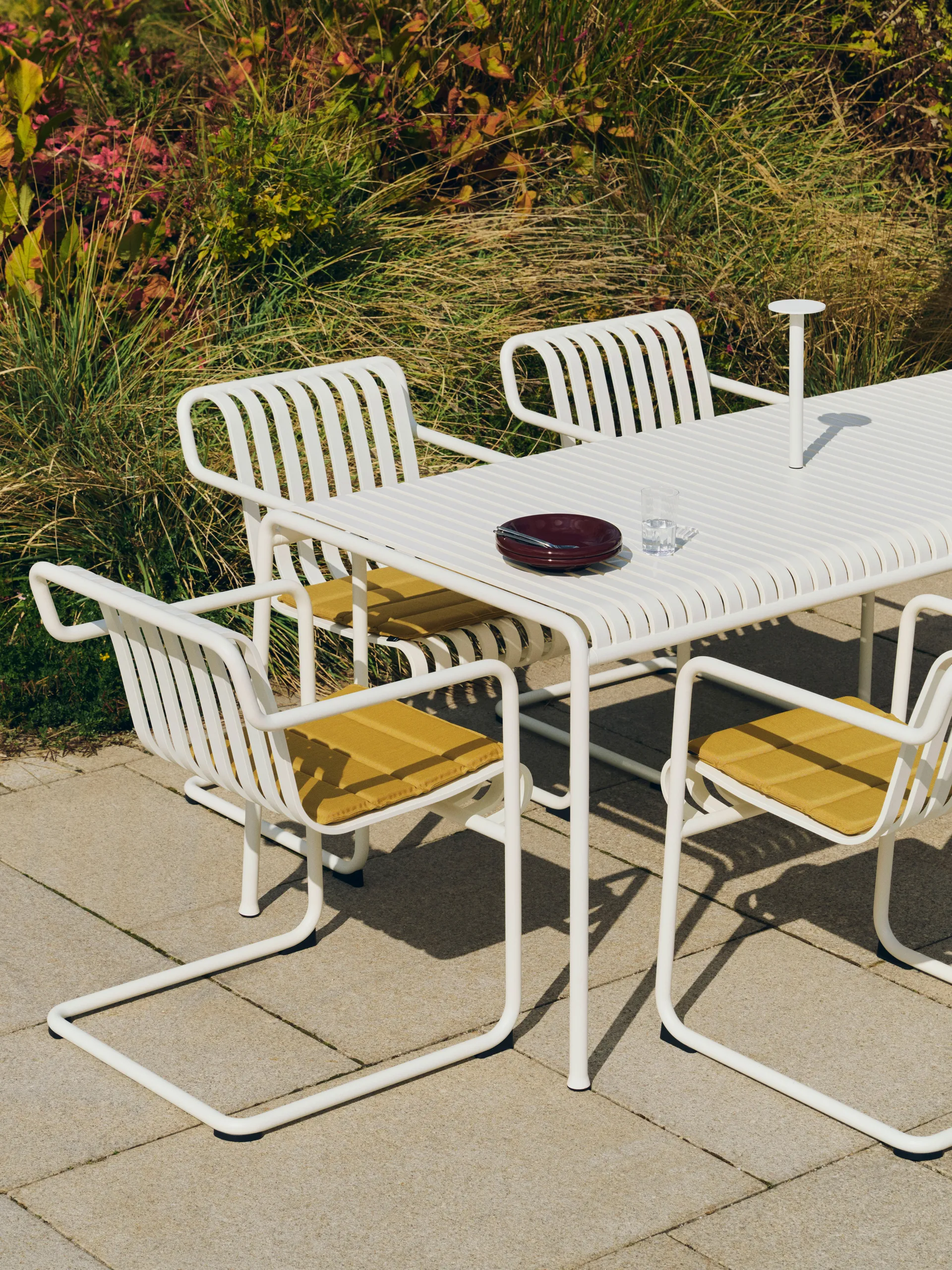 Host kannettava lamppu, Kermanvalkoinen, 22 cm HAY