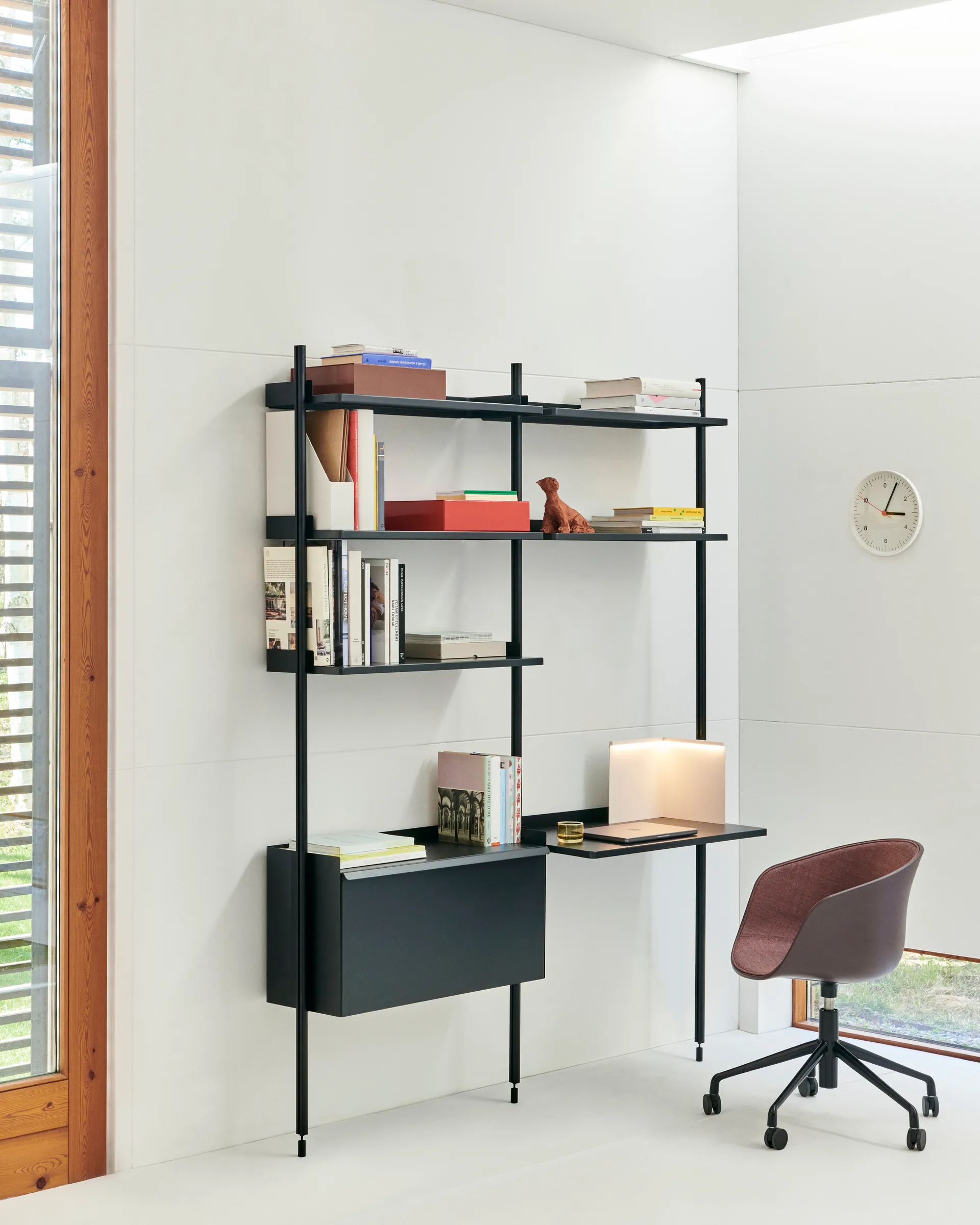 LBM Corner -pöytävalaisin, Cream white HAY