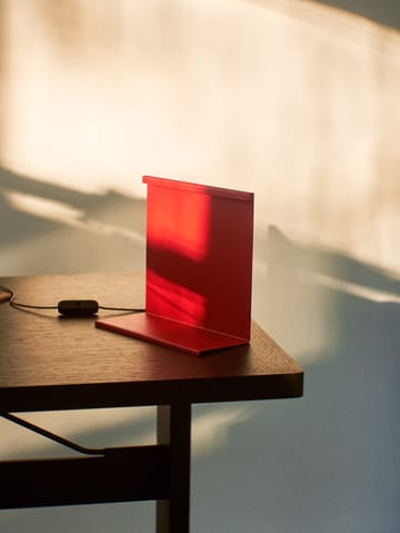 LBM pöytävalaisin - Tomato red - HAY