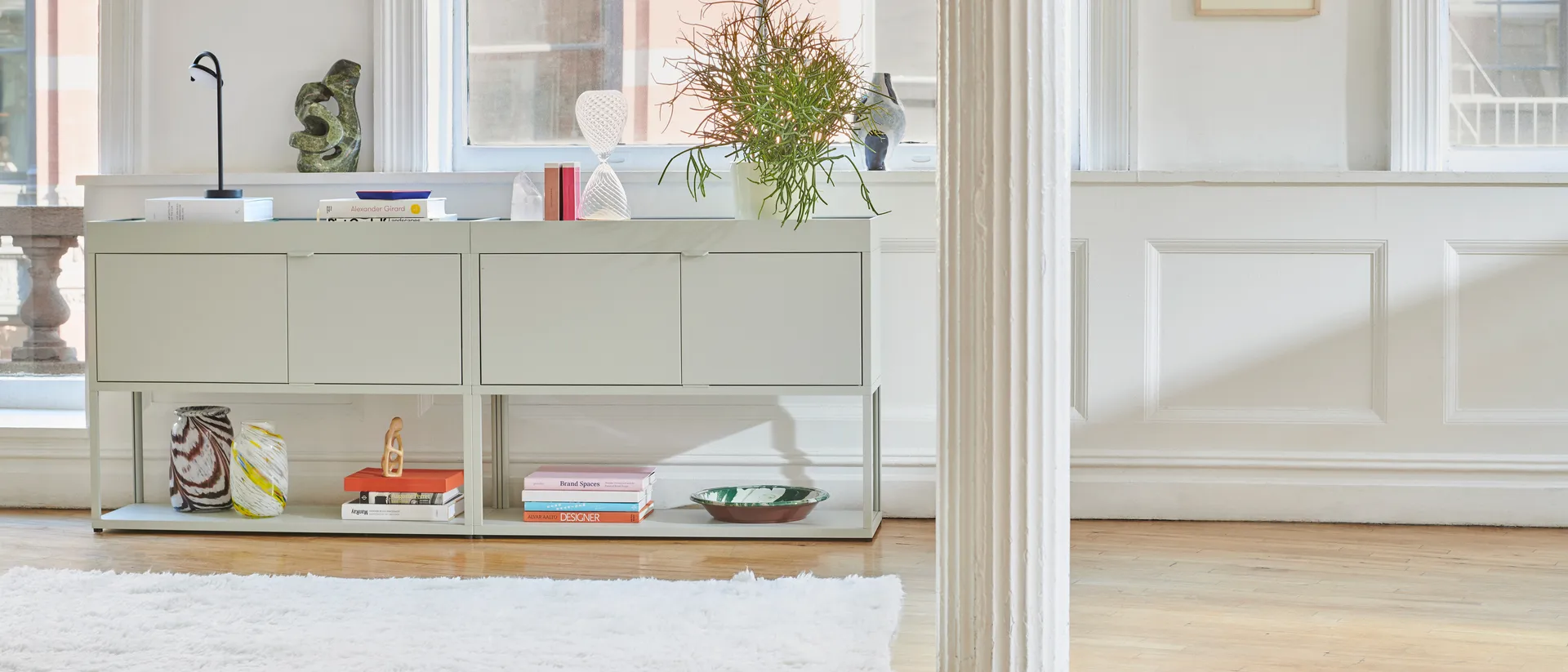 Marselis table pöytävalaisin, Soft black HAY